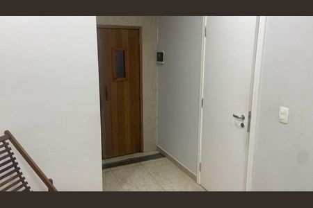 Casa de condomínio para alugar com 170m², 3 quartos e 2 vagasSauna