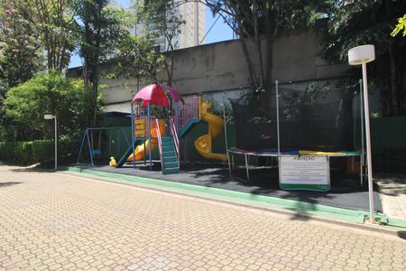 Casa de condomínio para alugar com 170m², 3 quartos e 2 vagasPlayground