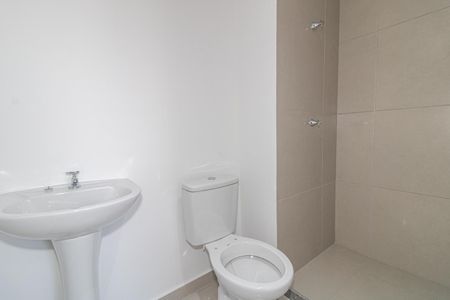 Apartamento à venda com 29m², 1 quarto e sem vaga Apartamento à venda com 29m², 1 quarto e sem vagaBanheiro da Suíte