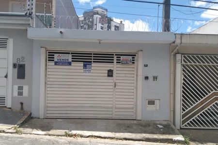 Casa à venda com 138m², 2 quartos e 2 vagasFachada