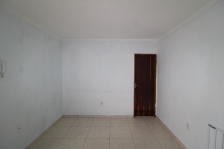 Casa à venda com 138m², 2 quartos e 2 vagasSala