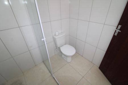 Casa à venda com 138m², 2 quartos e 2 vagasQuarto 1 - Banheiro