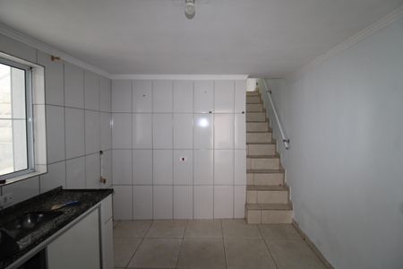 Casa à venda com 138m², 2 quartos e 2 vagasCozinha