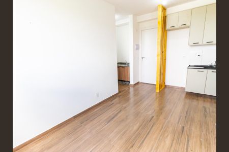 Apartamento para alugar com 34m², 2 quartos e sem vaga Apartamento para alugar com 34m², 2 quartos e sem vagaSala