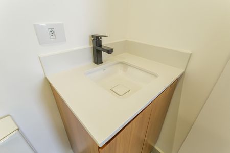 Apartamento à venda com 103m², 3 quartos e 1 vaga Apartamento à venda com 103m², 3 quartos e 1 vagaBanheiro da Suíte