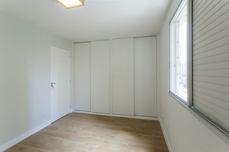 Apartamento à venda com 103m², 3 quartos e 1 vaga Apartamento à venda com 103m², 3 quartos e 1 vagaQuarto 2