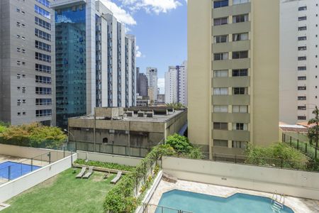 Apartamento à venda com 103m², 3 quartos e 1 vaga Apartamento à venda com 103m², 3 quartos e 1 vagaVista