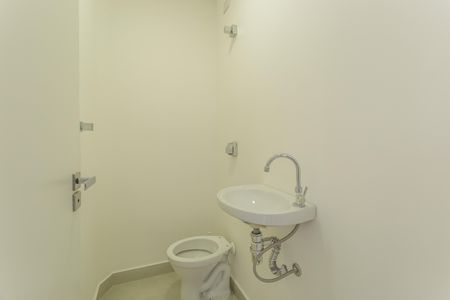 Apartamento à venda com 103m², 3 quartos e 1 vaga Apartamento à venda com 103m², 3 quartos e 1 vagaBanheiro de serviço