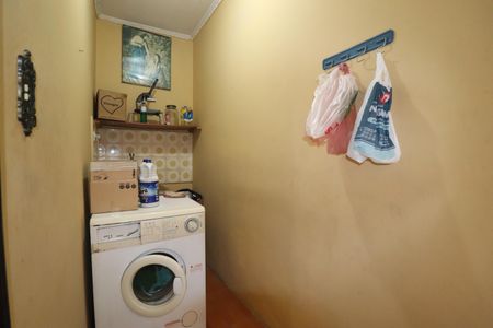 Casa à venda com 240m², 2 quartos e 5 vagasCasa 3 - Área de serviço