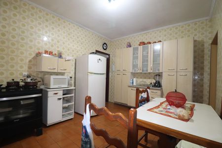 Casa à venda com 240m², 2 quartos e 5 vagasCasa 3 - Cozinha