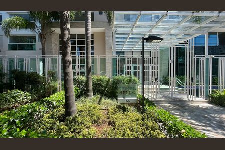 Apartamento à venda com 47m², 1 quarto e 1 vagaFachada