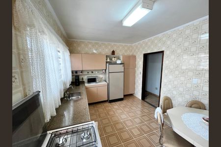 Casa à venda com 225m², 3 quartos e 5 vagasCozinha