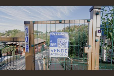 Casa de condomínio à venda com 150m², 4 quartos e 4 vagasPlaca