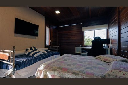 Casa de condomínio à venda com 150m², 4 quartos e 4 vagasSuíte Anexo