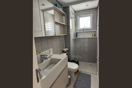 Banheiro de apartamento à venda com 2 quartos, 90m² em Vila Olímpia, São Paulo