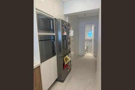 Cozinha de apartamento à venda com 2 quartos, 90m² em Vila Olímpia, São Paulo