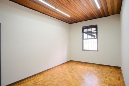 Casa à venda com 110m², 3 quartos e 1 vagaQuarto