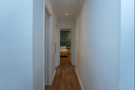 Apartamento à venda com 123m², 3 quartos e 3 vagasCorredor 