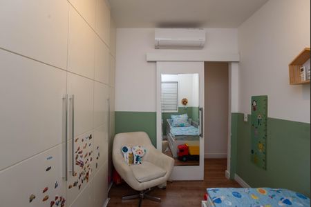 Apartamento à venda com 123m², 3 quartos e 3 vagasQuarto 2