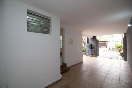 Casa à venda com 193m², 2 quartos e 3 vagasÁrea externa - Garagem