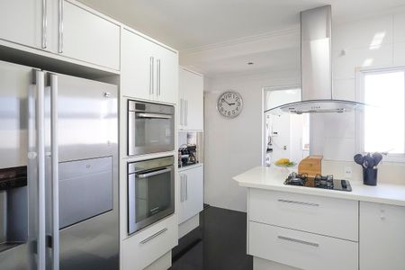 Apartamento à venda com 180m², 3 quartos e 3 vagasCozinha