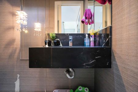 Apartamento à venda com 180m², 3 quartos e 3 vagasLavabo