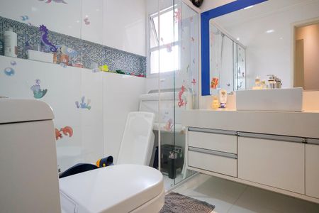 Apartamento à venda com 180m², 3 quartos e 3 vagasBanheiro da suíte 3