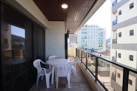 Apartamento para alugar com 350m², 4 quartos e 2 vagasVaranda