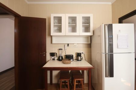 Apartamento para alugar com 350m², 4 quartos e 2 vagasCozinha