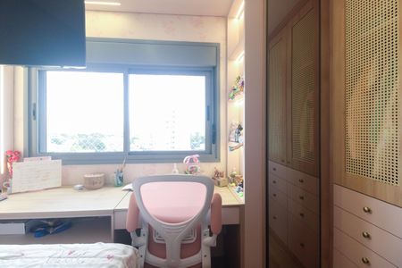 Apartamento à venda com 112m², 3 quartos e 2 vagasSuíte 2