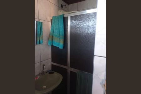 Banheiro de apartamento para alugar com 1 quarto, 50m² em Covanca, São Gonçalo