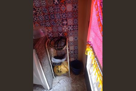 Cozinha de apartamento para alugar com 1 quarto, 50m² em Covanca, São Gonçalo