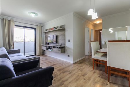 Sala de apartamento à venda com 3 quartos, 70m² em Itaquera, São Paulo