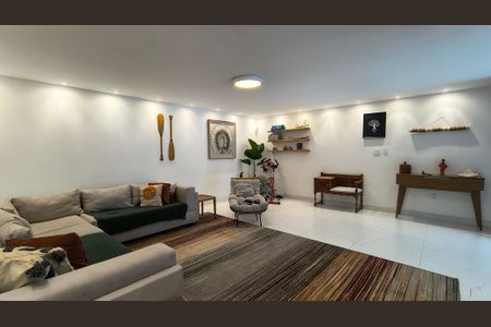Sala de casa de condomínio à venda com 3 quartos, 180m² em Vargem Grande, Rio de Janeiro