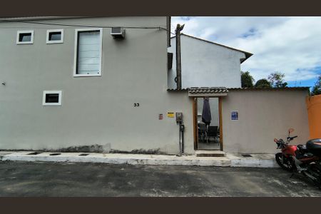 Casa de condomínio à venda com 180m², 3 quartos e sem vaga Casa de condomínio à venda com 180m², 3 quartos e sem vagaFachada da Casa