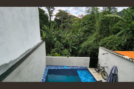 Casa de condomínio à venda com 180m², 3 quartos e sem vaga Casa de condomínio à venda com 180m², 3 quartos e sem vagaVaranda do Quarto 1