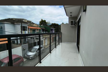 Casa de condomínio à venda com 180m², 3 quartos e sem vaga Casa de condomínio à venda com 180m², 3 quartos e sem vagaVara da da Suíte