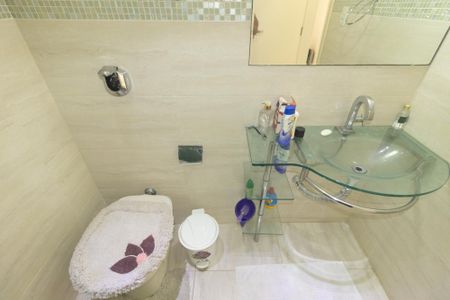 Casa para alugar com 200m², 3 quartos e 4 vagasBanheiro Social