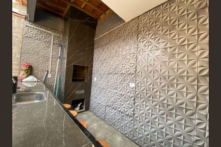 Casa para alugar com 215m², 3 quartos e 2 vagas Casa para alugar com 215m², 3 quartos e 2 vagasÁrea comum