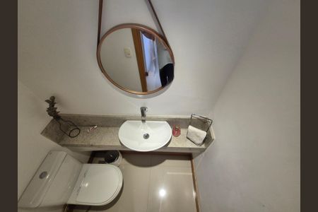 Apartamento à venda com 85m², 3 quartos e 1 vaga Apartamento à venda com 85m², 3 quartos e 1 vagaLavabo