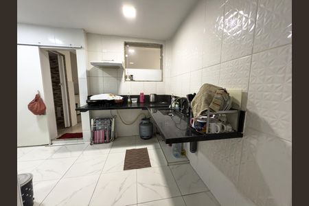Apartamento à venda com 100m², 2 quartos e sem vagaCozinha
