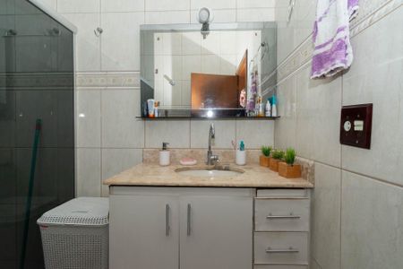 Casa à venda com 364m², 3 quartos e 3 vagas Casa à venda com 364m², 3 quartos e 3 vagasBanheiro