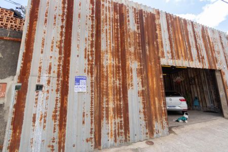 Casa à venda com 364m², 3 quartos e 3 vagas Casa à venda com 364m², 3 quartos e 3 vagasPlaquinha 22/10/25 YOJA 213