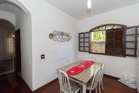 Sala de Jantar de casa à venda com 3 quartos, 364m² em Califórnia, Belo Horizonte