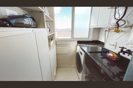 Apartamento à venda com 40m², 2 quartos e sem vagaCozinha e Área de Serviço