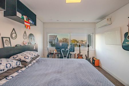 Casa à venda com 330m², 3 quartos e 3 vagas Casa à venda com 330m², 3 quartos e 3 vagasSuíte 2