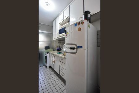 Apartamento à venda com 64m², 3 quartos e 1 vagaCozinha