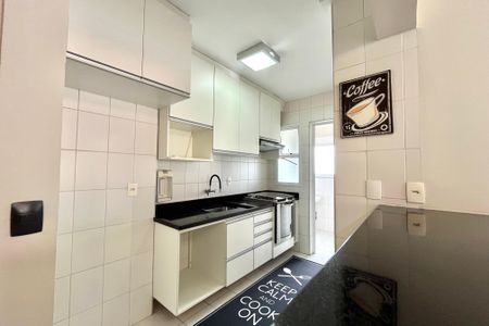 Apartamento à venda com 58m², 2 quartos e 1 vagaCozinha