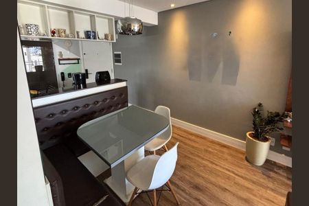 Apartamento para alugar com 54m², 2 quartos e 1 vaga Apartamento para alugar com 54m², 2 quartos e 1 vagaSala