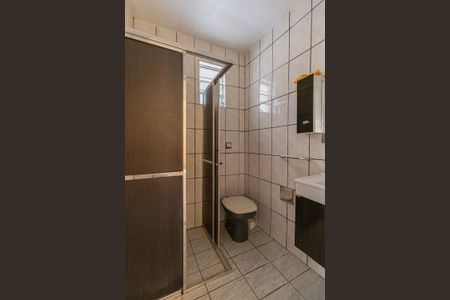 Casa à venda com 250m², 6 quartos e 2 vagasCasa 1 - Banheiro 